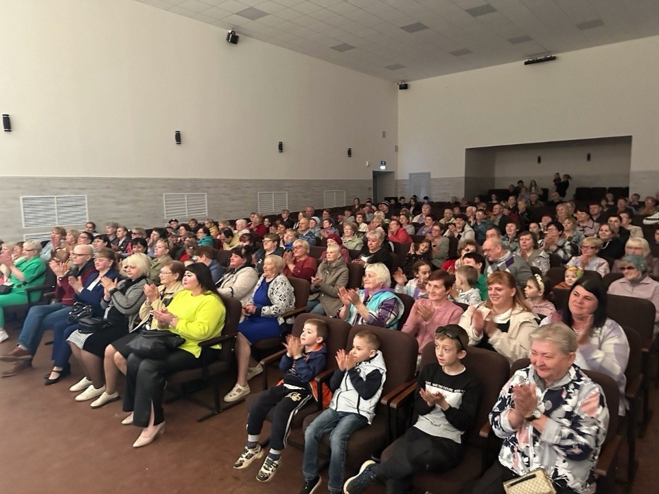 Концертный тур группы «Балаган Лимитед» прошел в Псковской области 