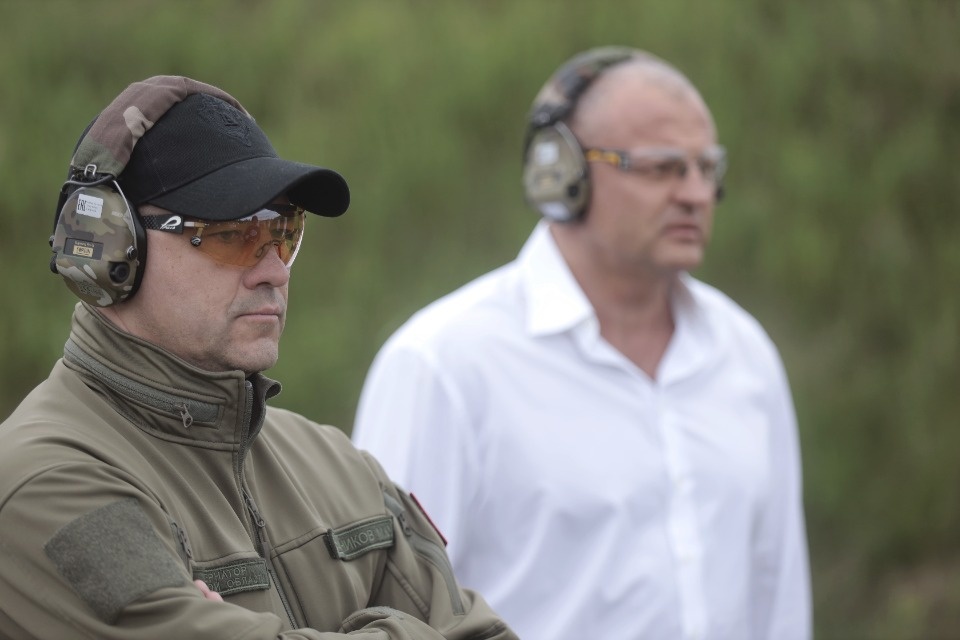 Отстрелялись