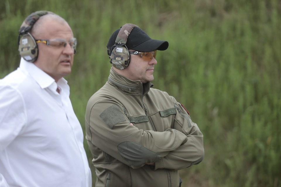 Отстрелялись