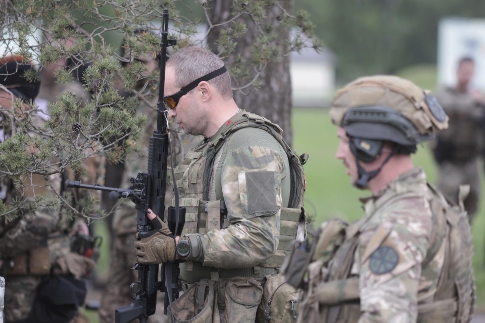 Отстрелялись