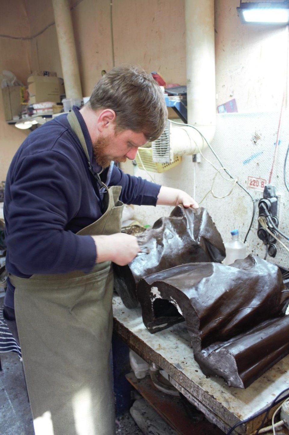 Памятник князю Довмонту для Пскова отливают в бронзе