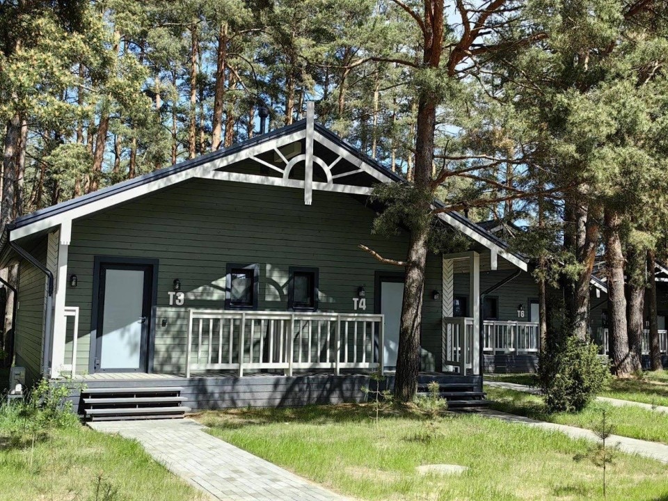 Почти 190 млн рублей выделят Псковской области на поддержку создания модульных гостиниц