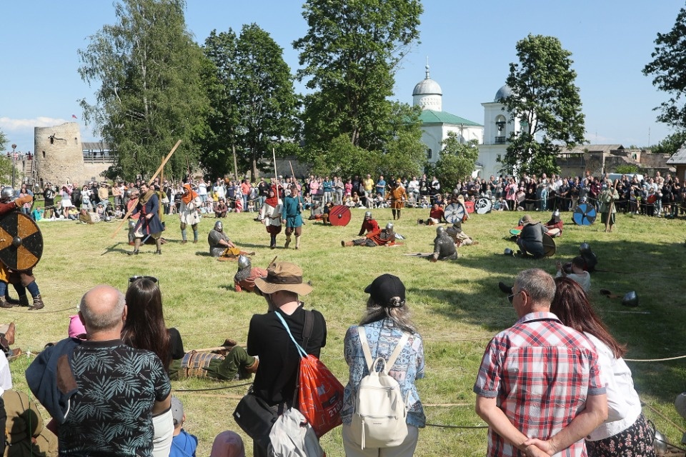 Свыше шести тысяч человек посетили Изборскую крепости в дни «Исаборга»