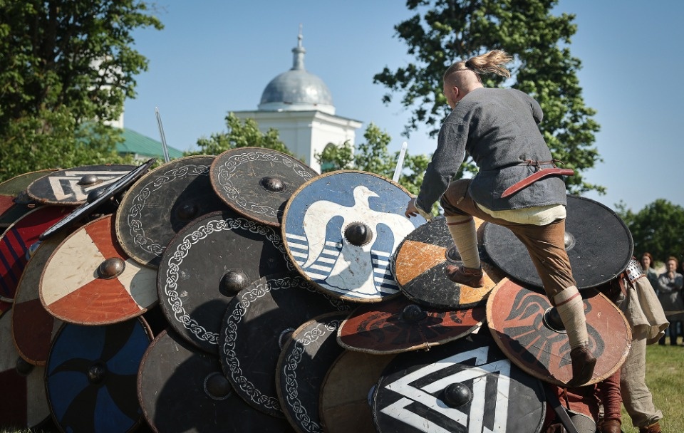 Свыше шести тысяч человек посетили Изборскую крепости в дни «Исаборга»