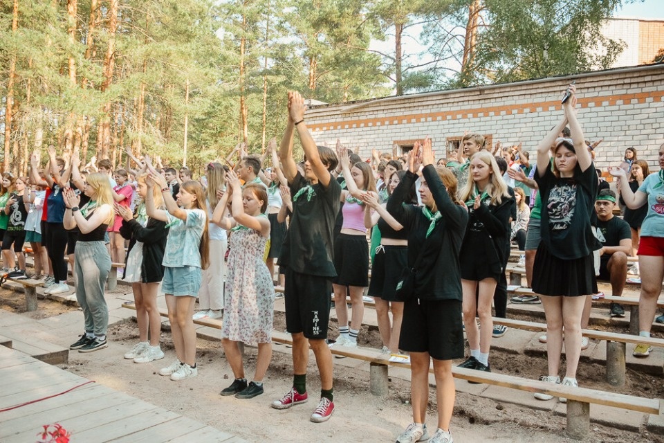 Для работы в летних лагерях Псковской области планируют привлечь 3,5 тысячи человек Для работы в летних лагерях Псковской области планируют привлечь 3,5 тысячи человек