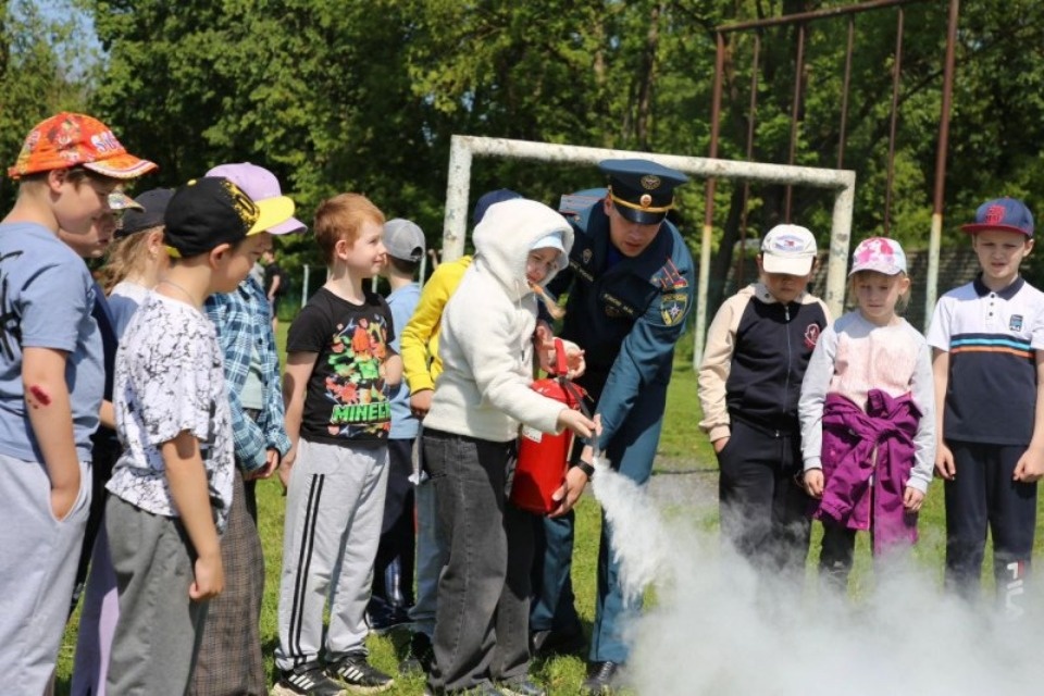 К всероссийской акции «Безопасность детства» присоединилась Псковская область К всероссийской акции «Безопасность детства» присоединилась Псковская область