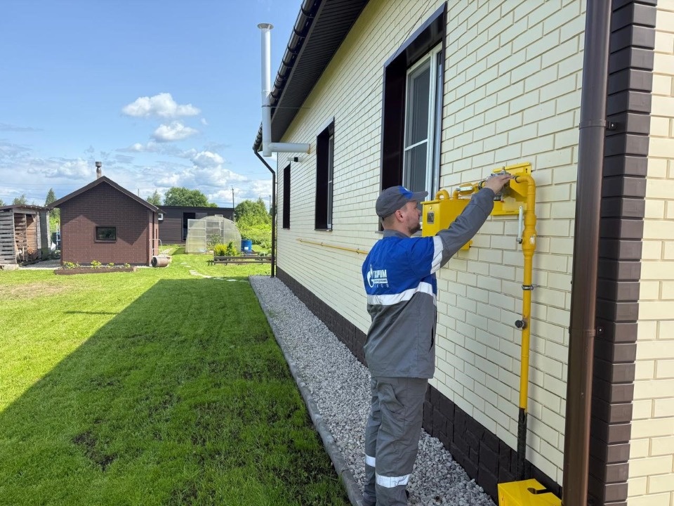 В деревне Борисовичи Псковского района ввели в эксплуатацию газопровод В деревне Борисовичи Псковского района ввели в эксплуатацию газопровод
