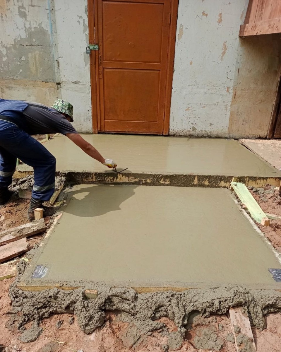 ФАП в деревне Борок Куньинского района капитально ремонтируют по нацпроекту ФАП в деревне Борок Куньинского района капитально ремонтируют по нацпроекту