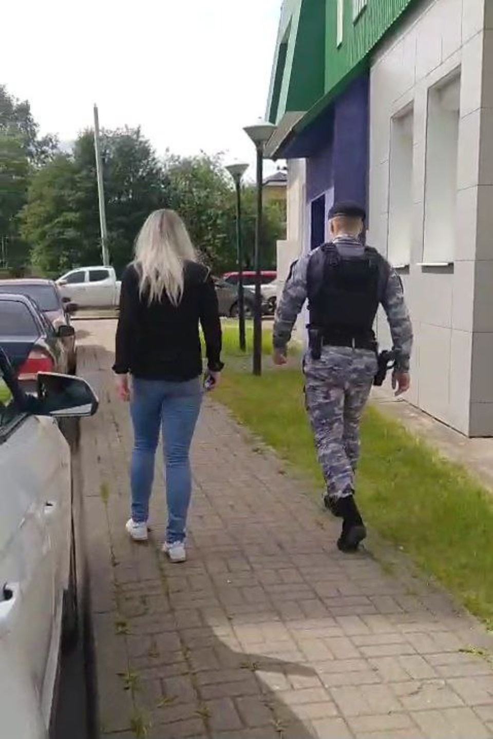 Алиментщицу из Пскова нашли через объявление об интим-услугах Алиментщицу из Пскова нашли через объявление об интим-услугах