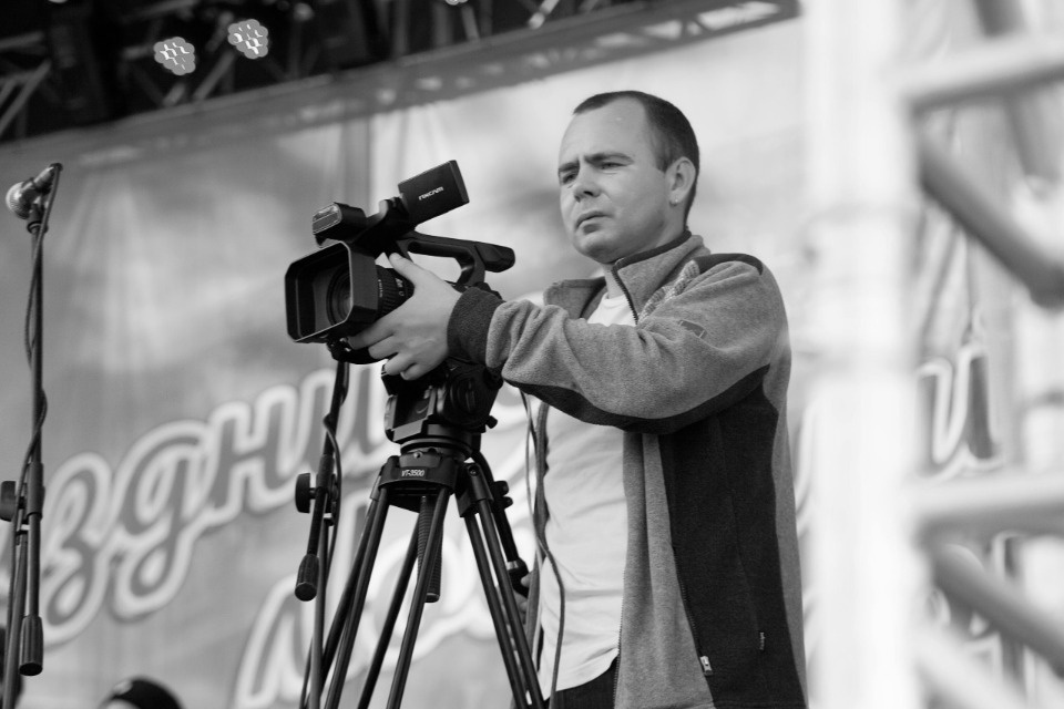 Ушел из жизни псковский оператор Максим Лебедев Ушел из жизни псковский оператор Максим Лебедев