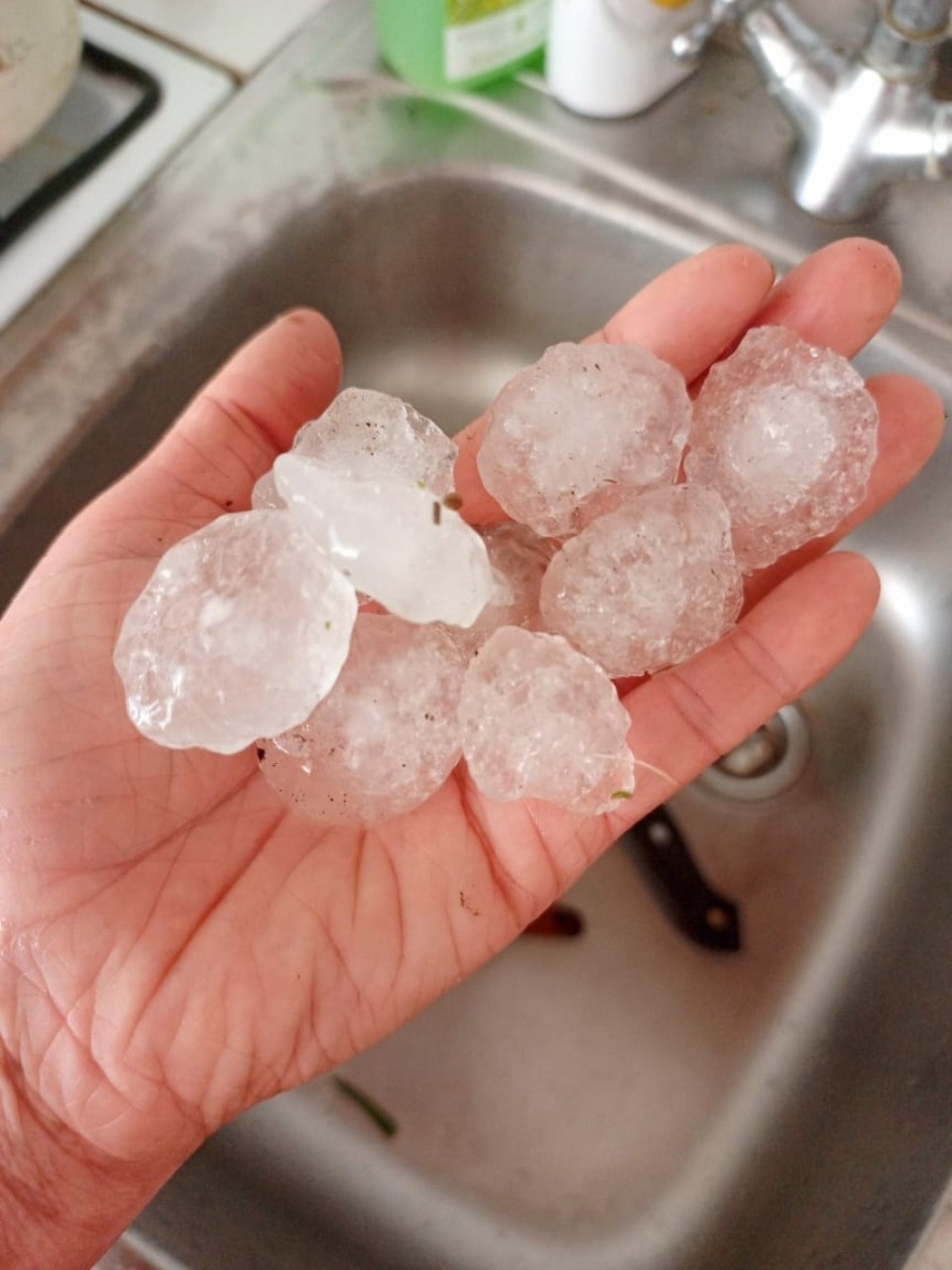 Ждать ли псковичам ливней с крупным градом, рассказала метеоролог Ждать ли псковичам ливней с крупным градом, рассказала метеоролог