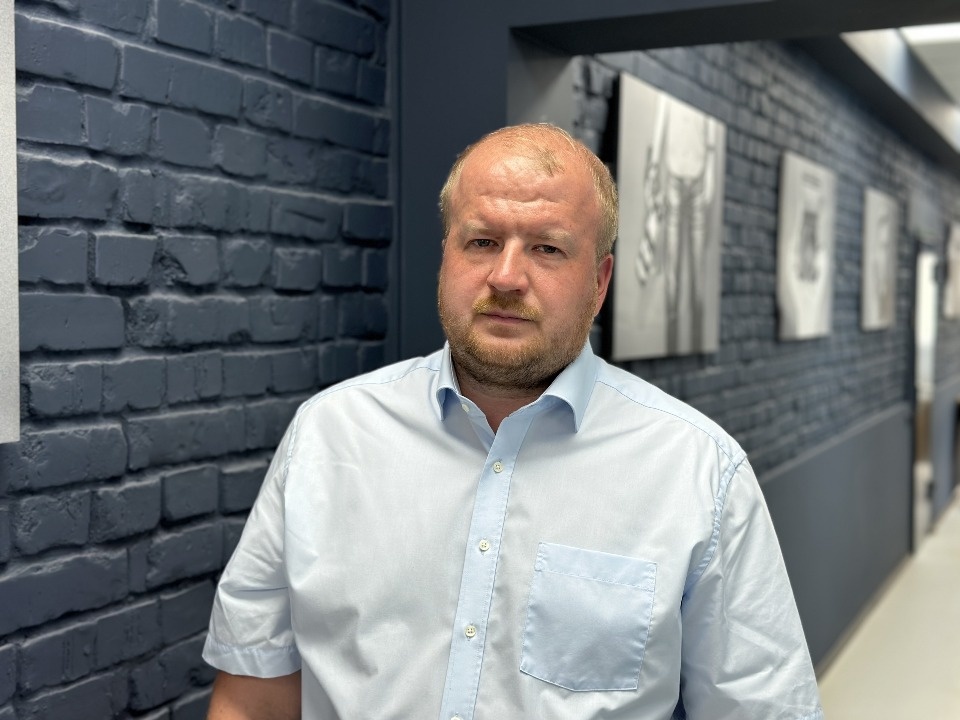 Ситуация с покосом травы в Пскове стабилизировалась, заявил Борис Елкин 