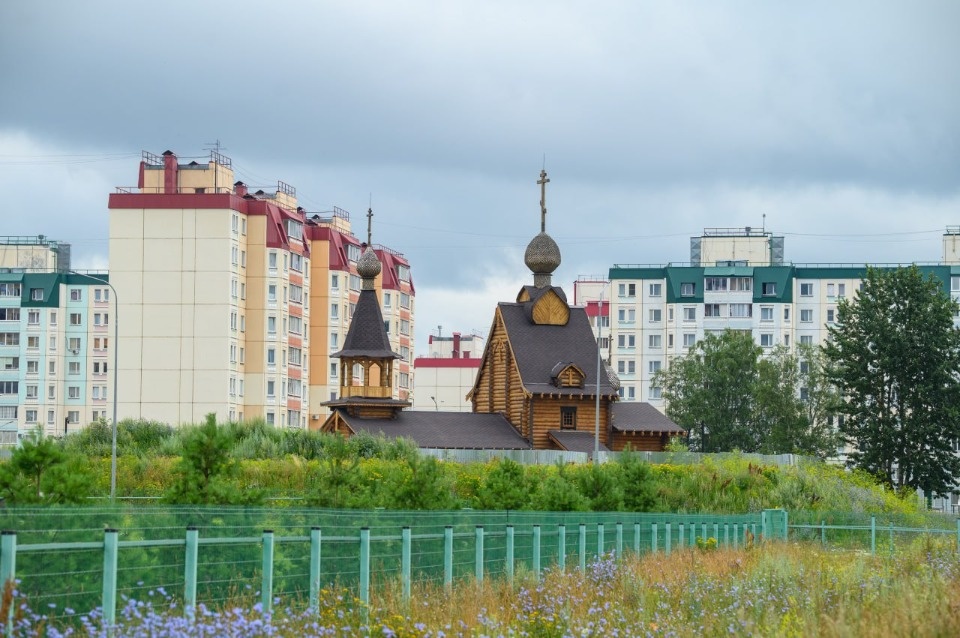 В Пскове прошло малое освещение храма при инфекционной больнице В Пскове прошло малое освещение храма при инфекционной больнице