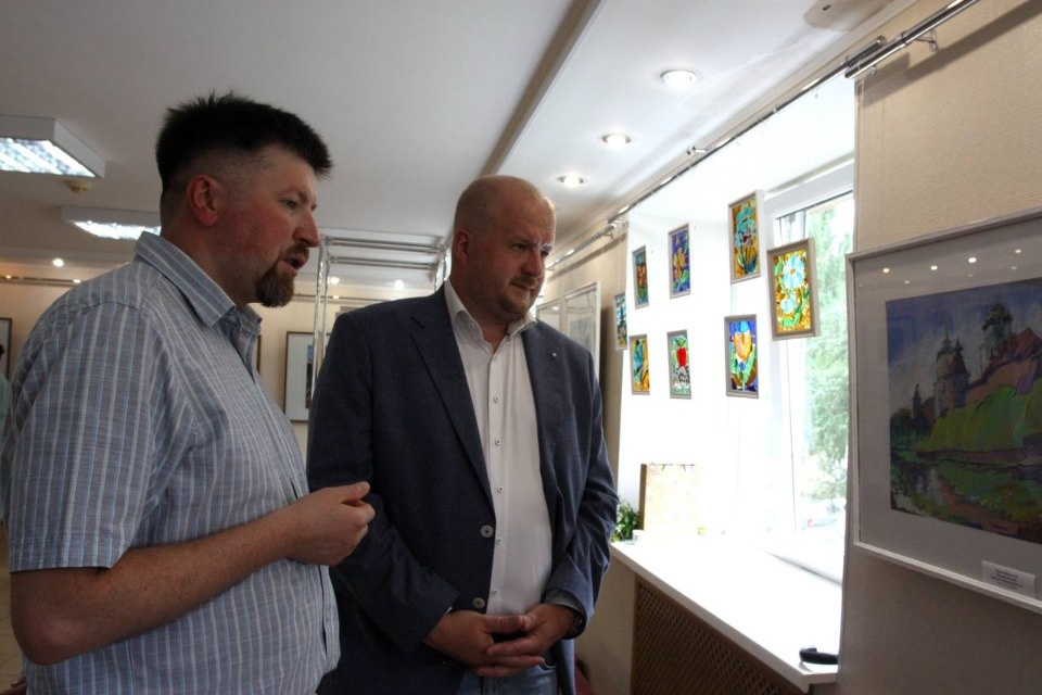 В Пскове проходит выставка участников XVI Международного пленэра В Пскове проходит выставка участников XVI Международного пленэра