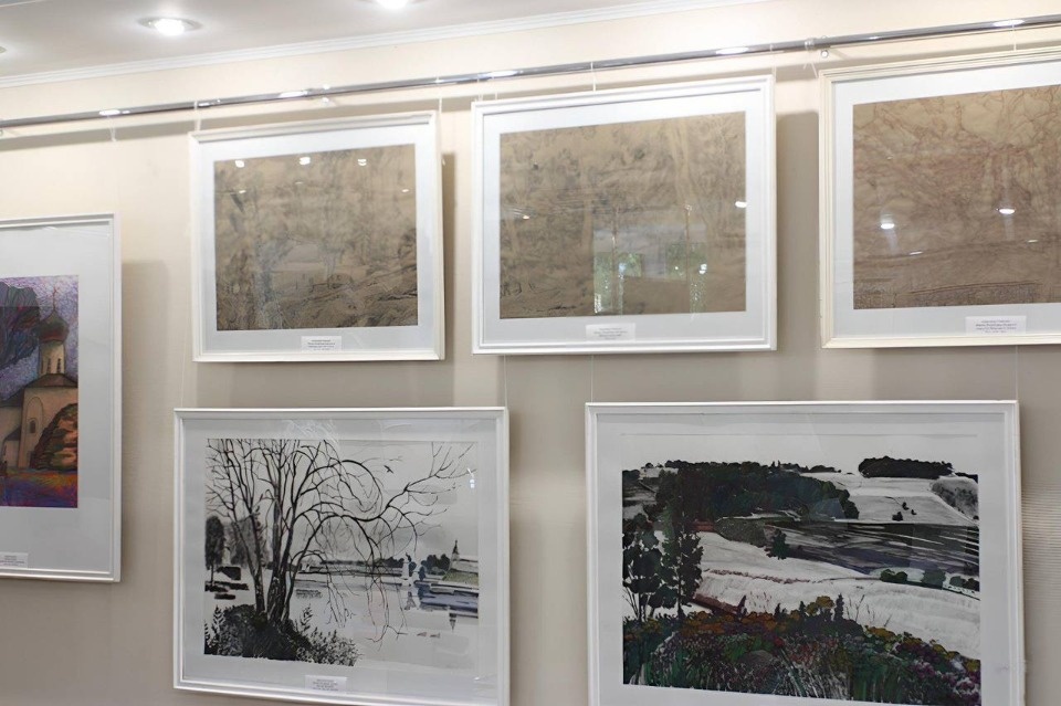 В Пскове проходит выставка участников XVI Международного пленэра В Пскове проходит выставка участников XVI Международного пленэра