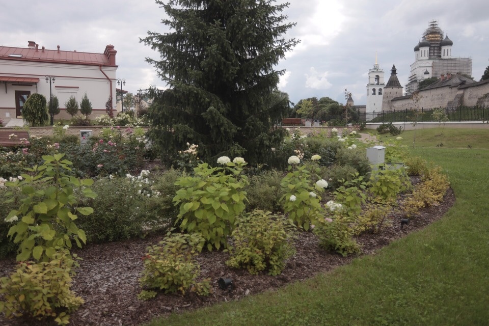 Первый пятизвездочный Первый пятизвездочный