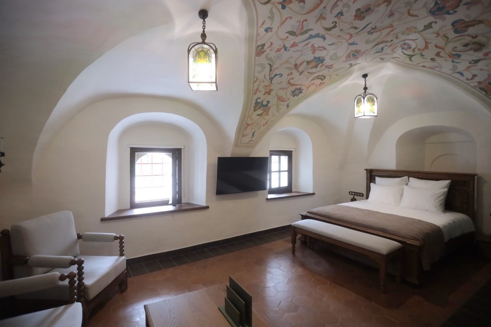 Первый пятизвездочный Первый пятизвездочный