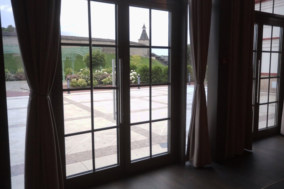 Первый пятизвездочный Первый пятизвездочный