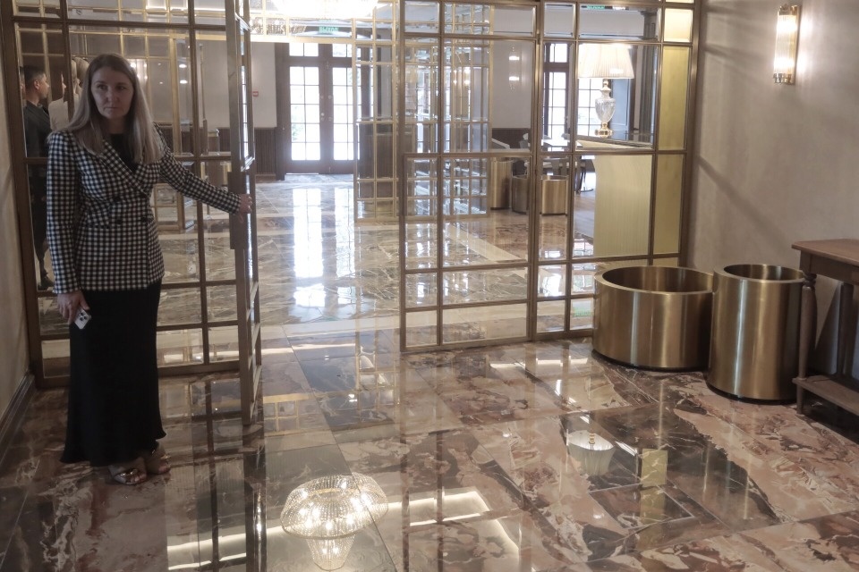 Первый пятизвездочный Первый пятизвездочный