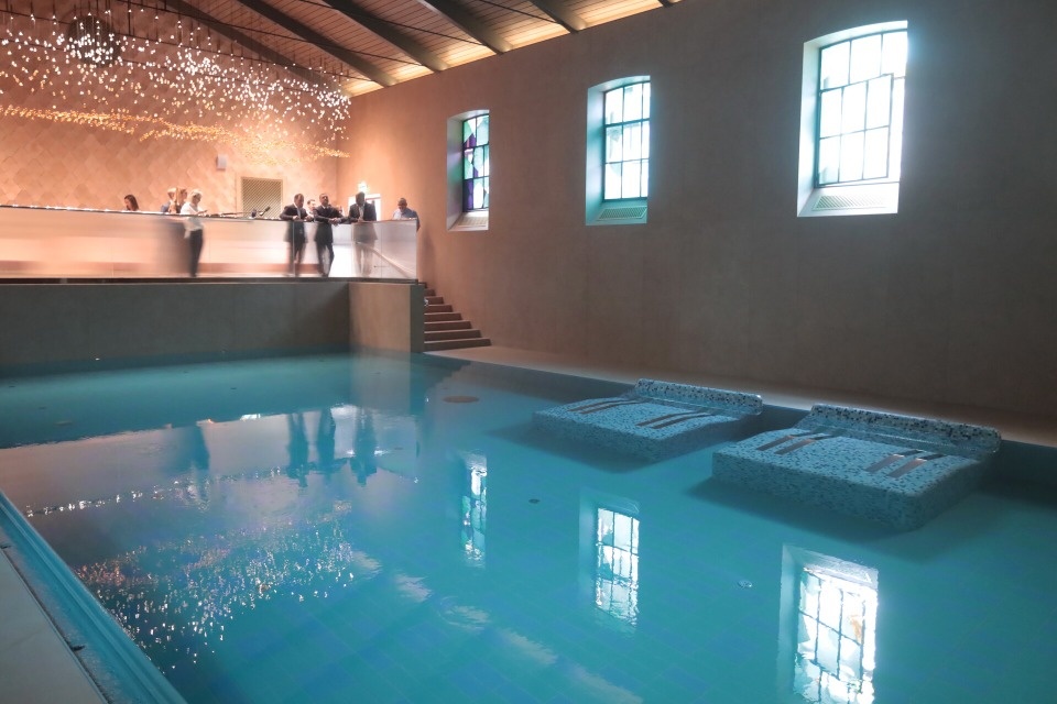 Первый пятизвездочный Первый пятизвездочный