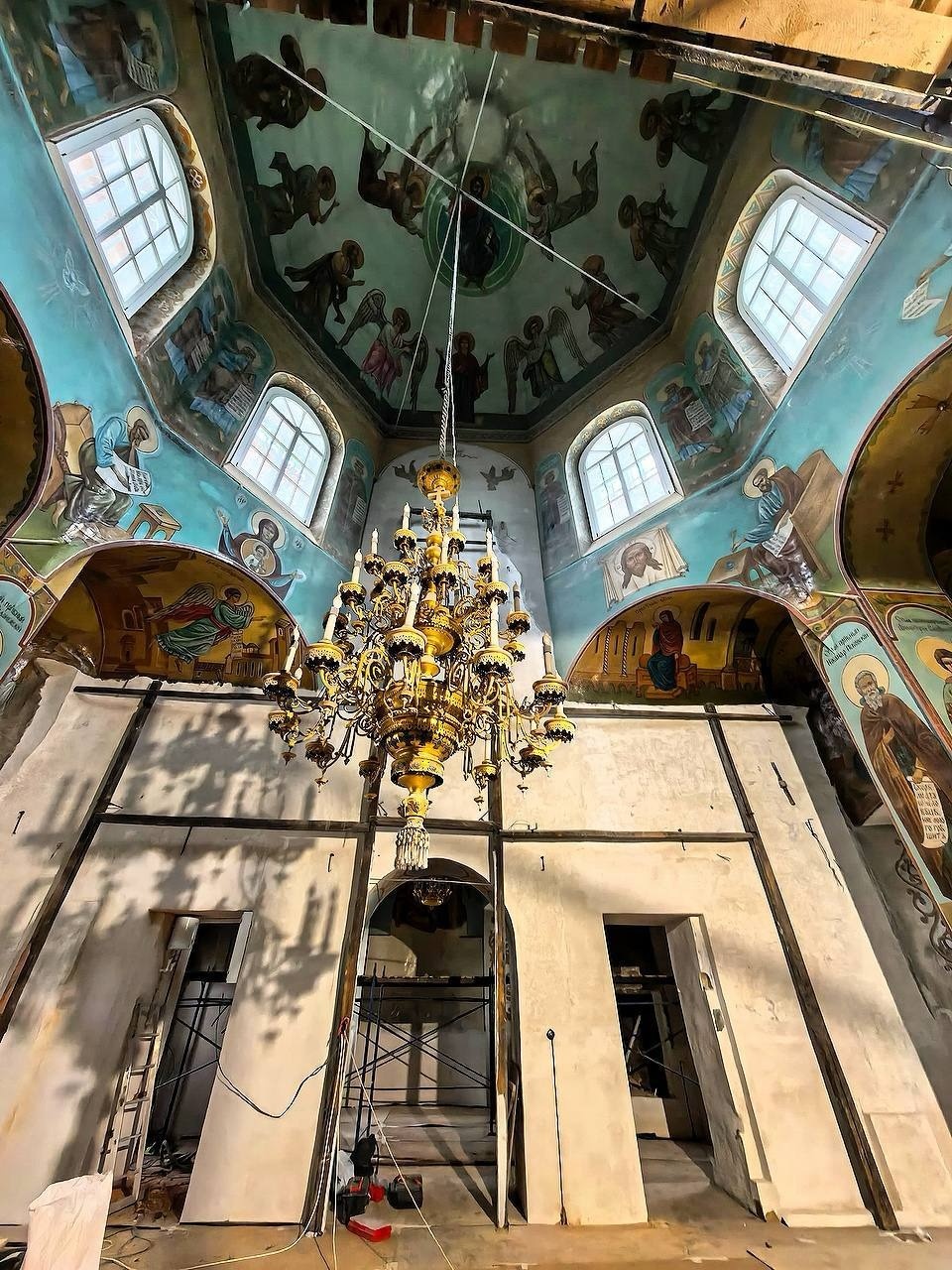 В Печорах реставрируют интерьеры церкви Сорока мучеников Севастийских