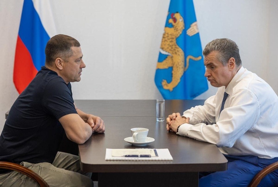 Вопросы взаимодействия обсудили Михаил Ведерников и лидер ЛДПР Слуцкий