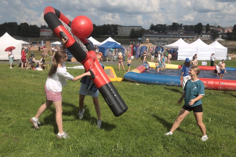 Молодёжный драйв