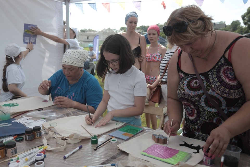 Молодёжный драйв