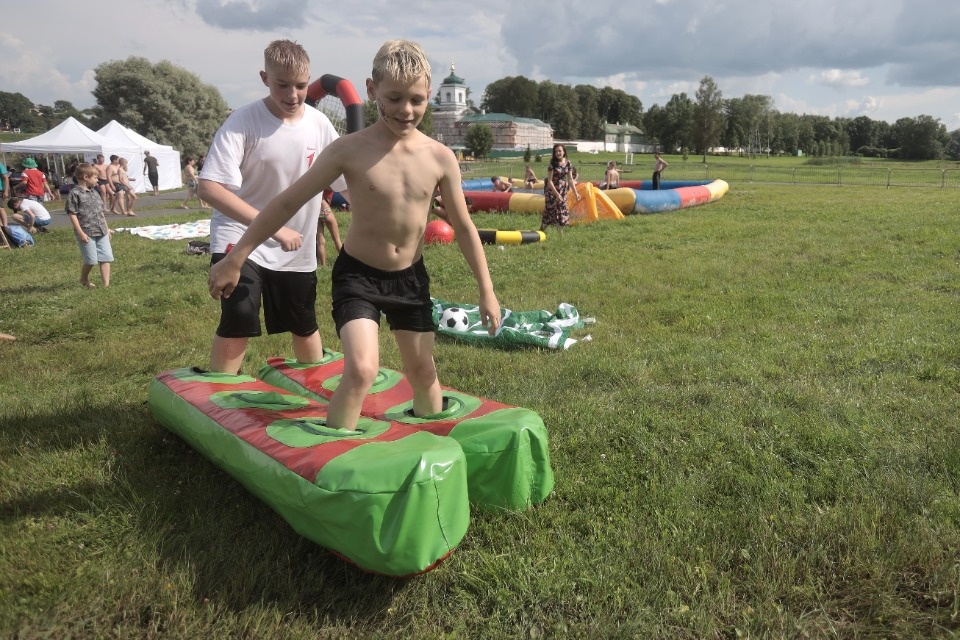 Молодёжный драйв