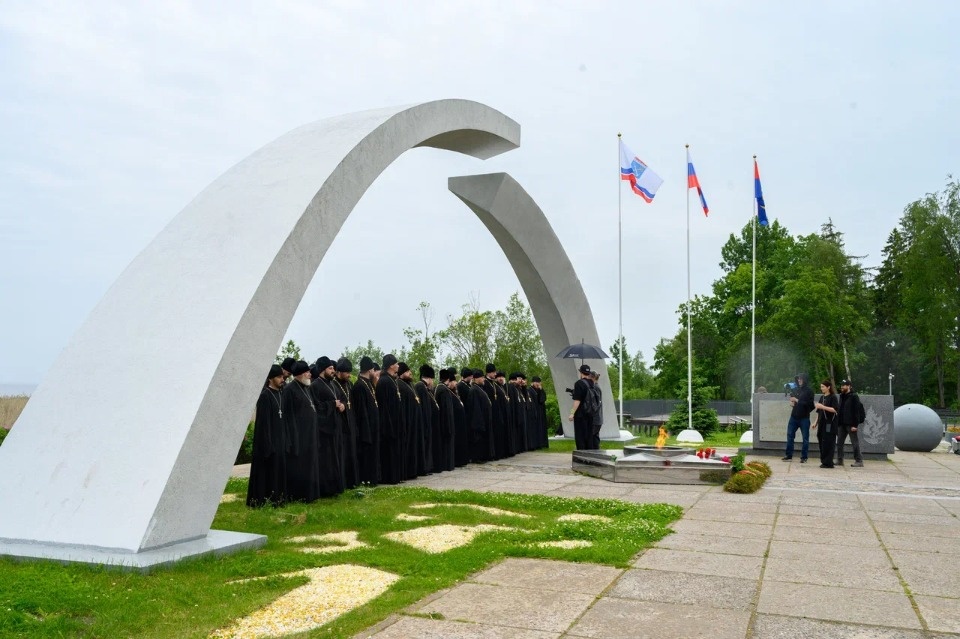 Священные песни