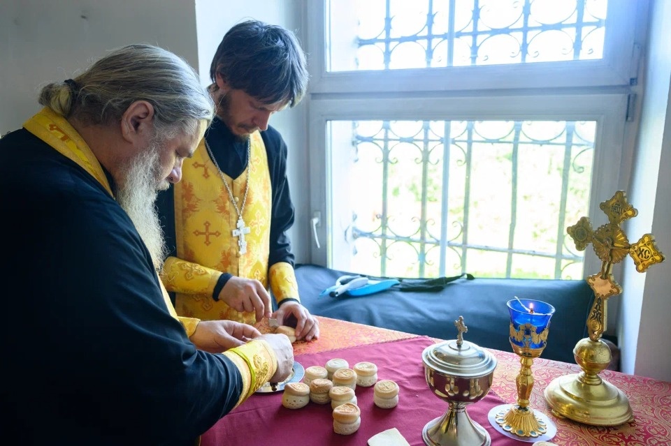 Священные песни