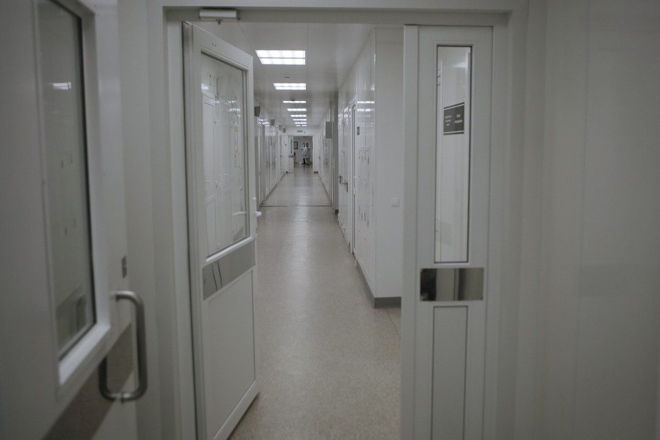 Шесть псковичей с симптомами ОРВИ госпитализировали за неделю