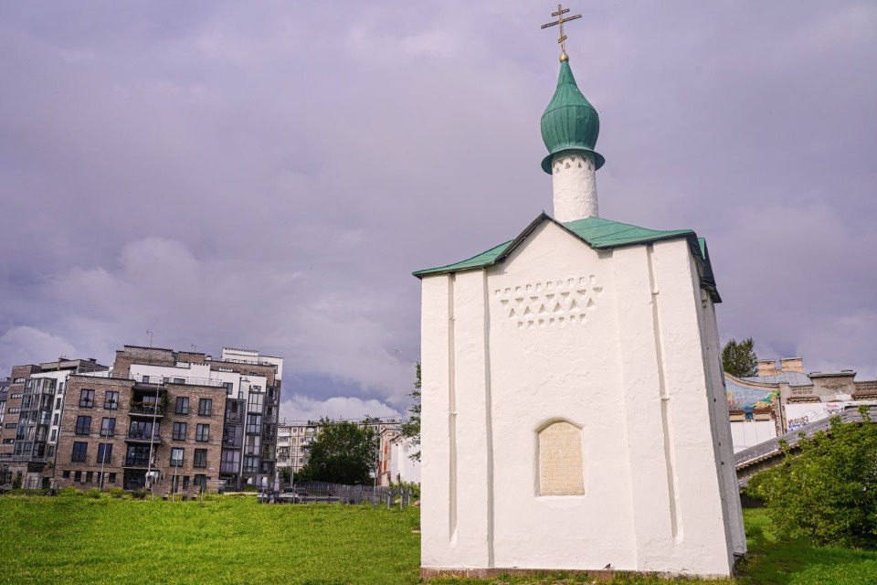 В Пскове отремонтировали фасады Анастасиевской часовни