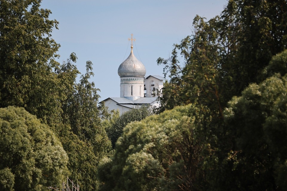 До +23 градусов и кратковременные дожди прогнозируют псковичам 7 августа