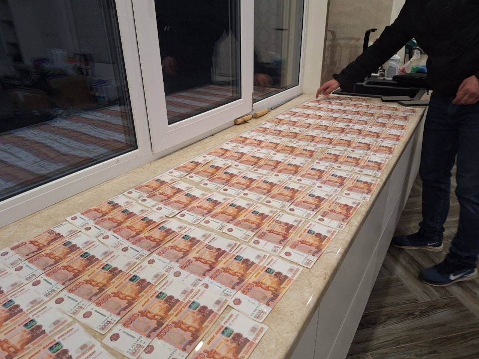 В Псковской области ФСБ пресекла контрабанду кокаина на 300 млн рублей В Псковской области ФСБ пресекла контрабанду кокаина на 300 млн рублей