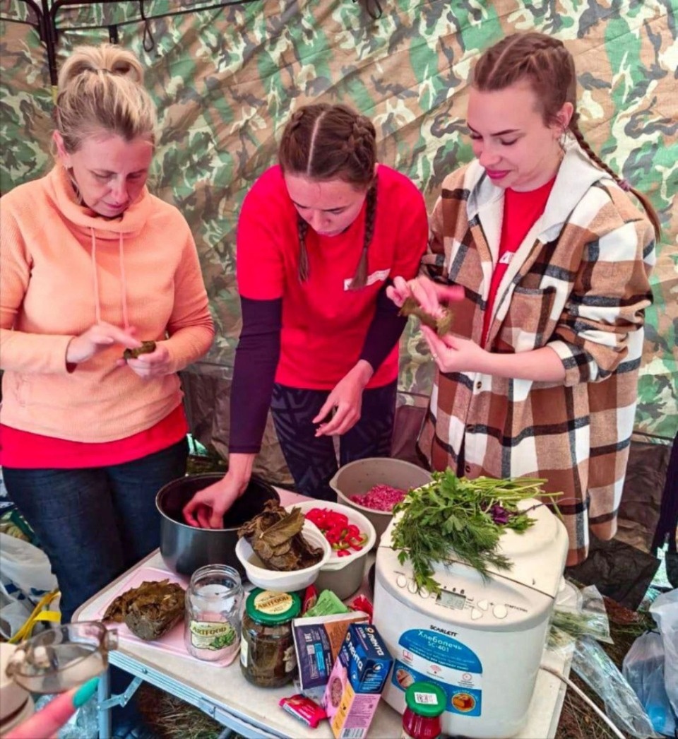 Команда псковских профсоюзов выиграла кулинарный конкурс на турслете в Порховском районе