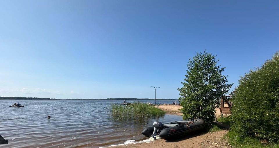 Мужчина утонул в акватории залива Лахта Гдовского района