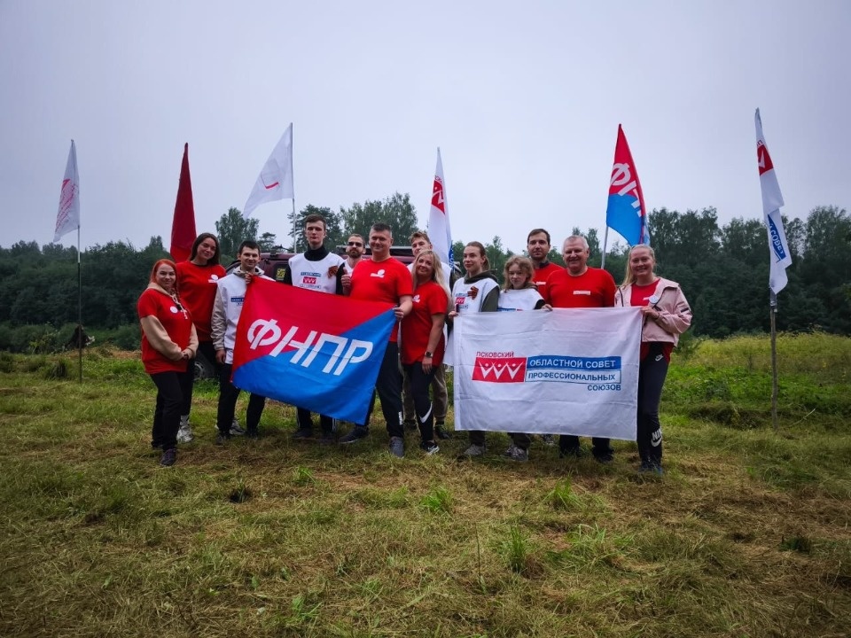 Команда псковских профсоюзов завоевала три первых места на турслете в Порховском районе