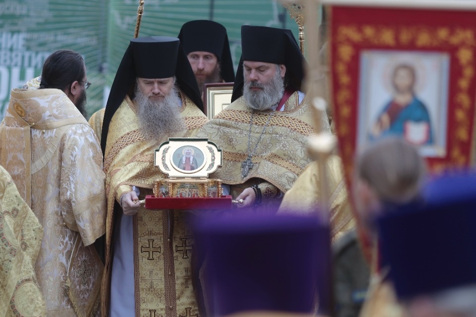 На родной земле