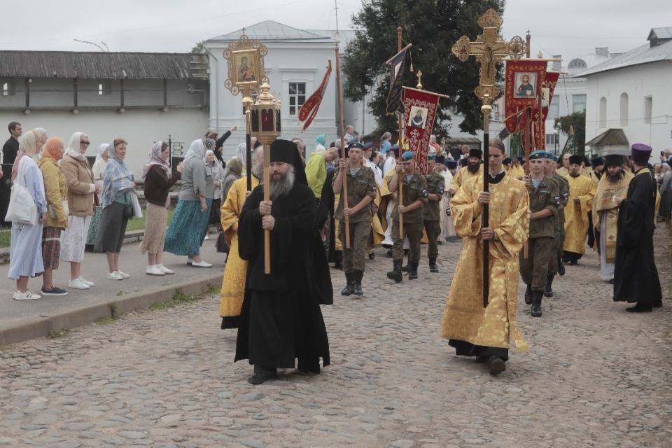 На родной земле