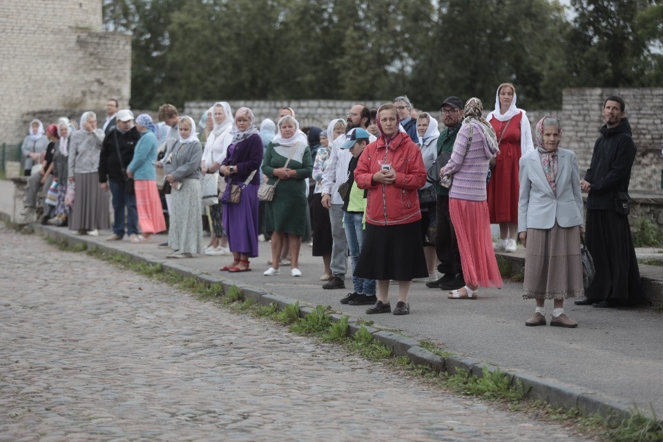 На родной земле
