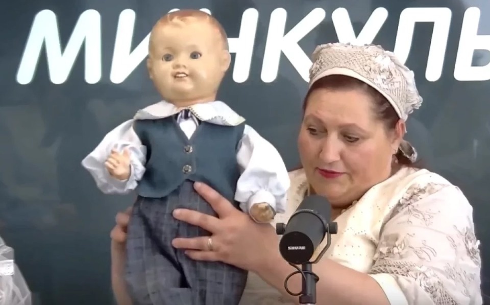 Раритет пяти поколений хранится в Псковском музее винтажных кукол