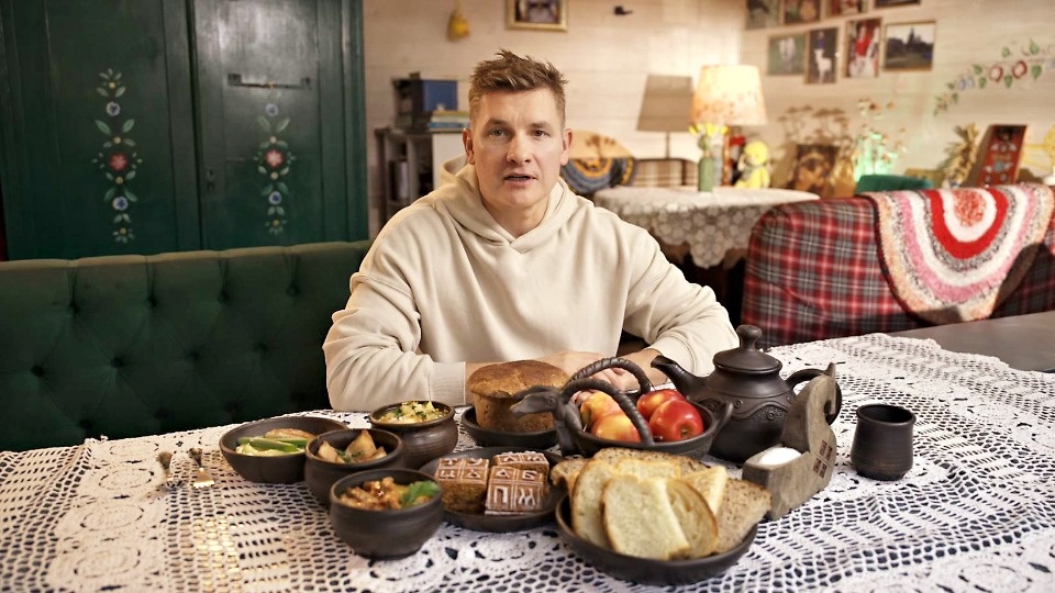 Выпуск тревел-шоу «100 мест, где поесть» из Пскова покажут на СТС