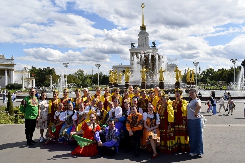 Псковский русский народный хор стал участником масштабного гастрономического фестиваля Псковский русский народный хор стал участником масштабного гастрономического фестиваля
