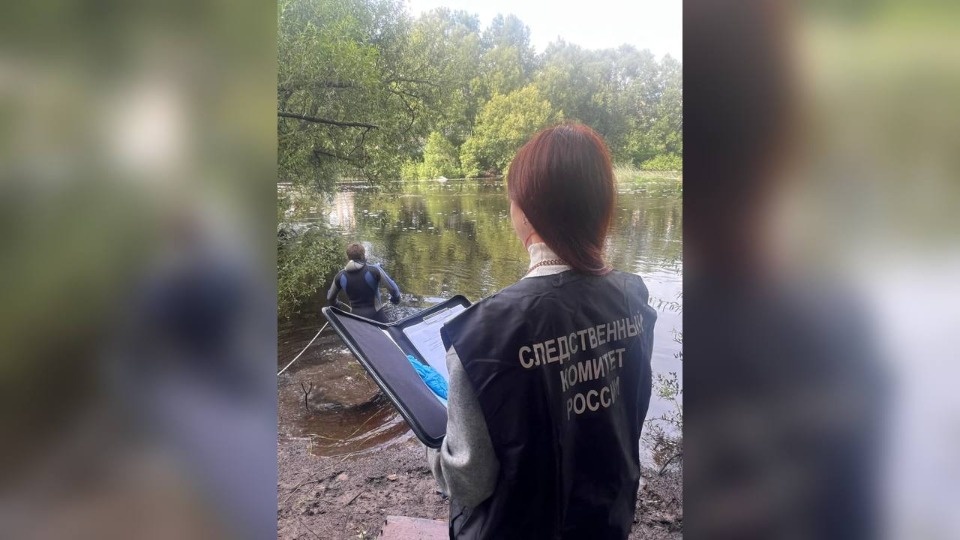 Тело мужчины обнаружили в акватории реки Ловать в Великих Луках Тело мужчины обнаружили в акватории реки Ловать в Великих Луках