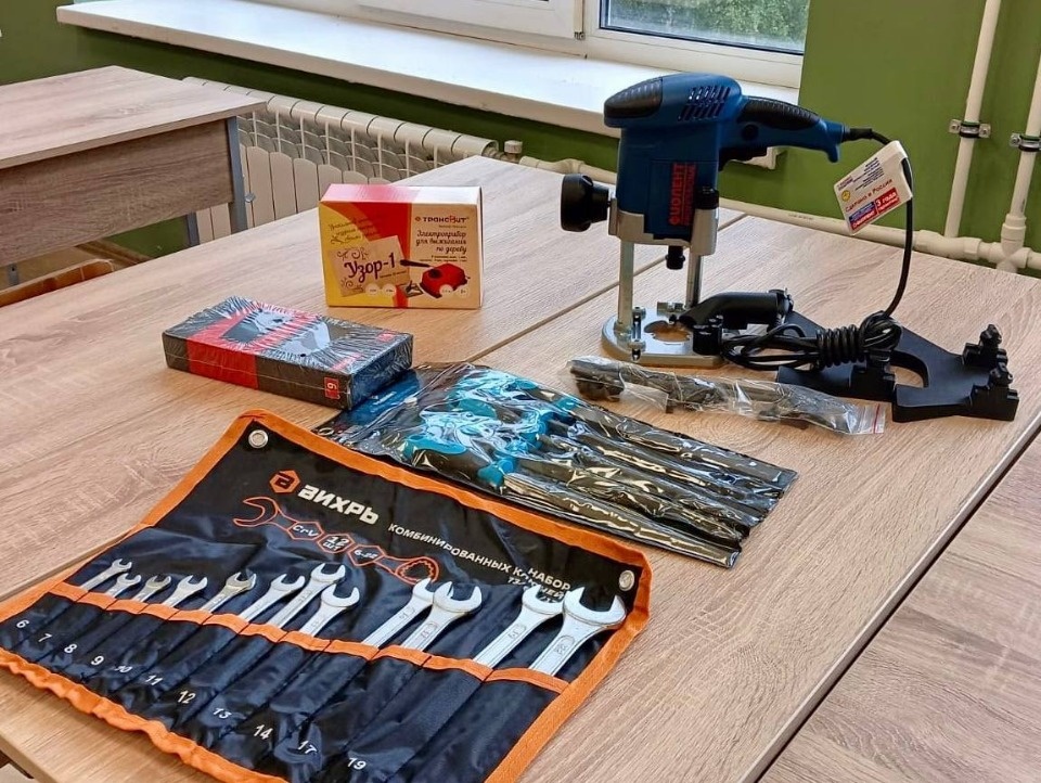 Более 66 млн рублей направили на оснащение восьми ремонтируемых школ в Псковской области Более 66 млн рублей направили на оснащение восьми ремонтируемых школ в Псковской области