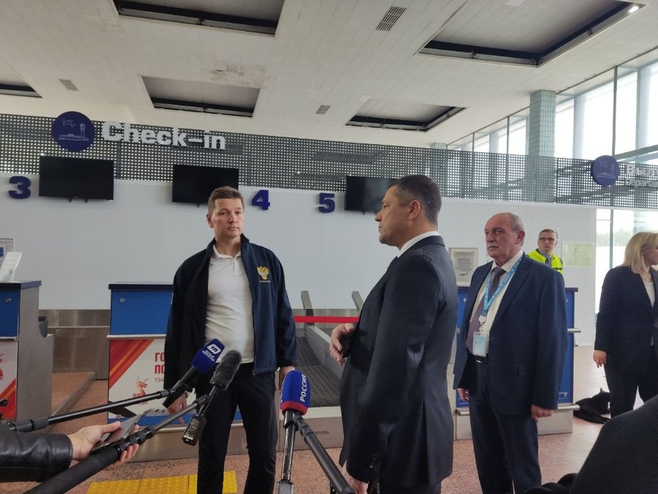Динамичное развитие псковского аэропорта отметил первый замминистра транспорта России Динамичное развитие псковского аэропорта отметил первый замминистра транспорта России