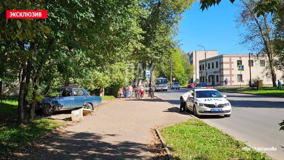Плохое самочувствие водителя стало причиной ДТП в Великих Луках Плохое самочувствие водителя стало причиной ДТП в Великих Луках