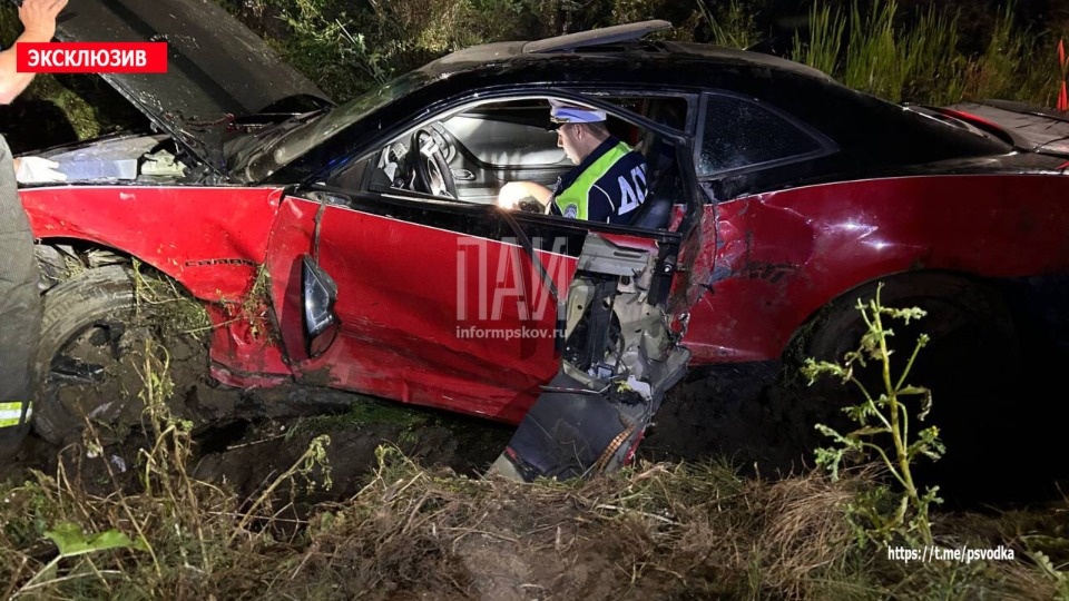 Водителю потребовалась госпитализация после ДТП в Островском районе Водителю потребовалась госпитализация после ДТП в Островском районе