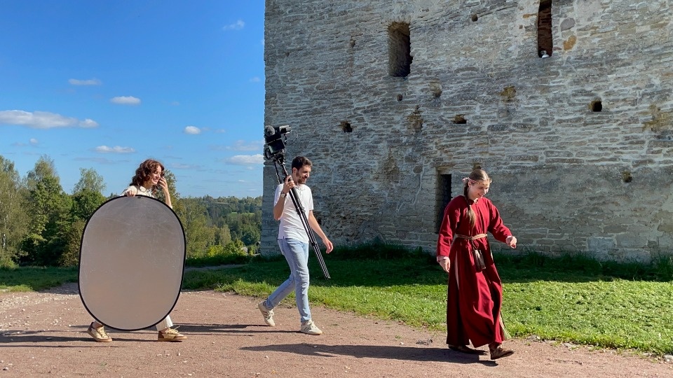 Съемки документального фильма из цикла «Провинциальные музеи России» прошли в Изборском музее